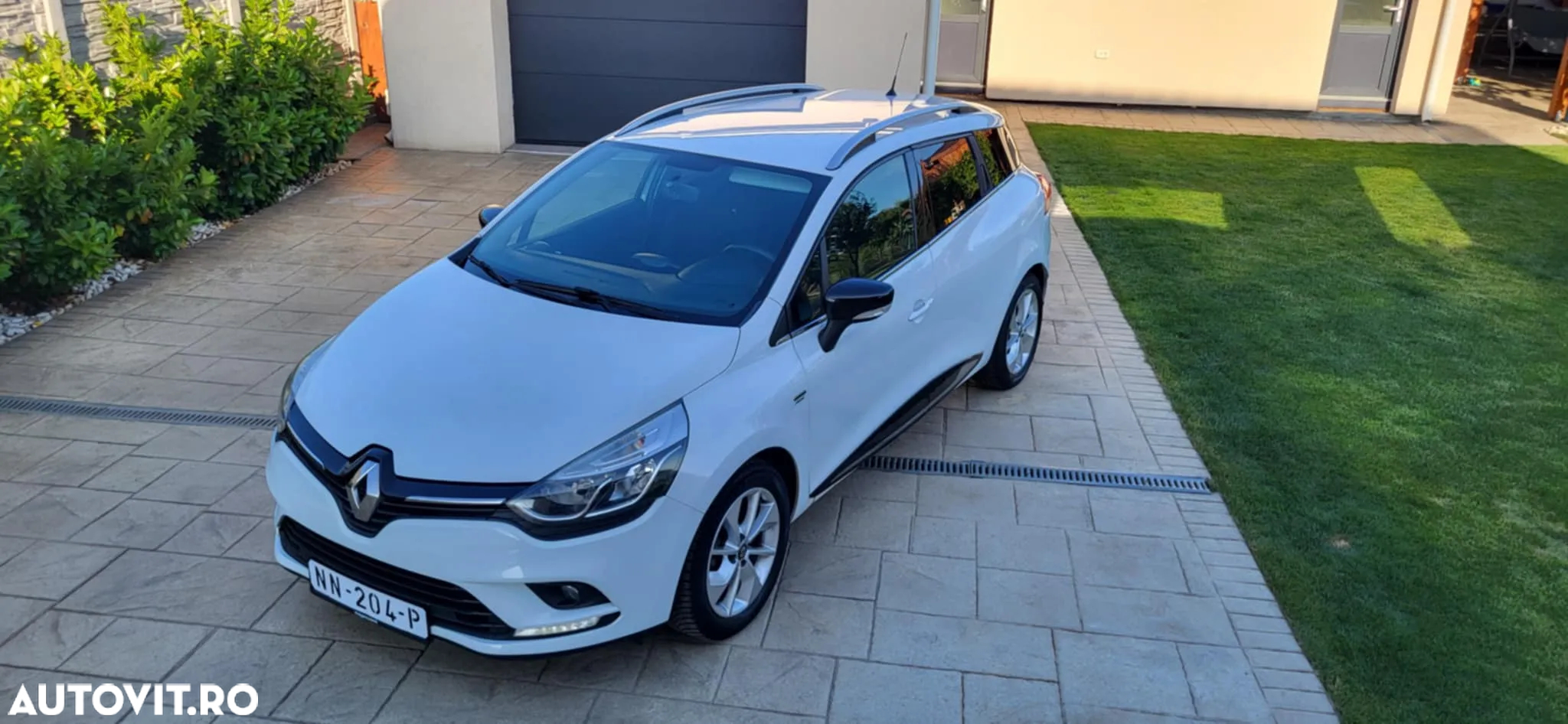 Renault Clio - 20