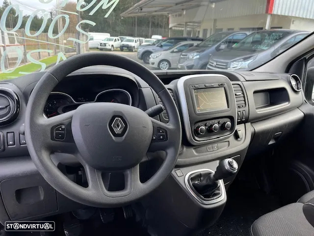 Renault TRAFIC LONGA 2.0 120cv - 10