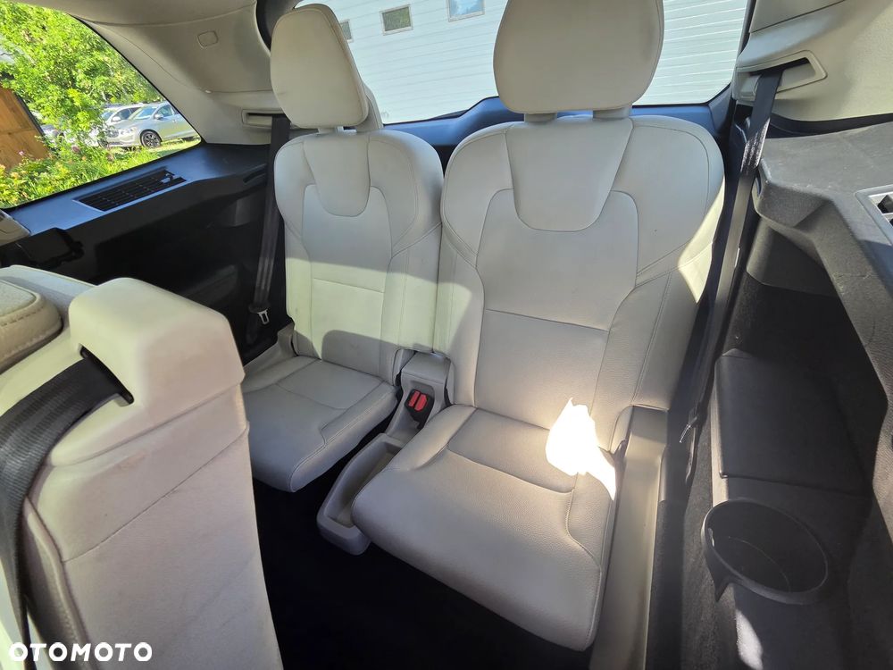 Volvo XC 90 T6 AWD Momentum 7os - 12