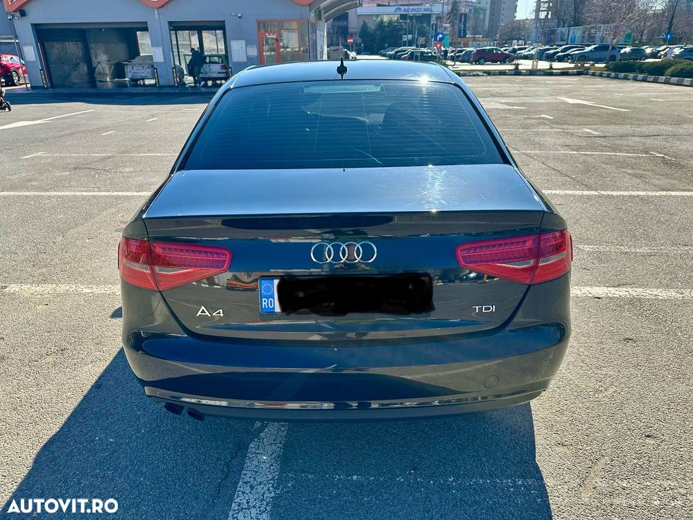 Audi A4 2.0 TDI B8 - 6