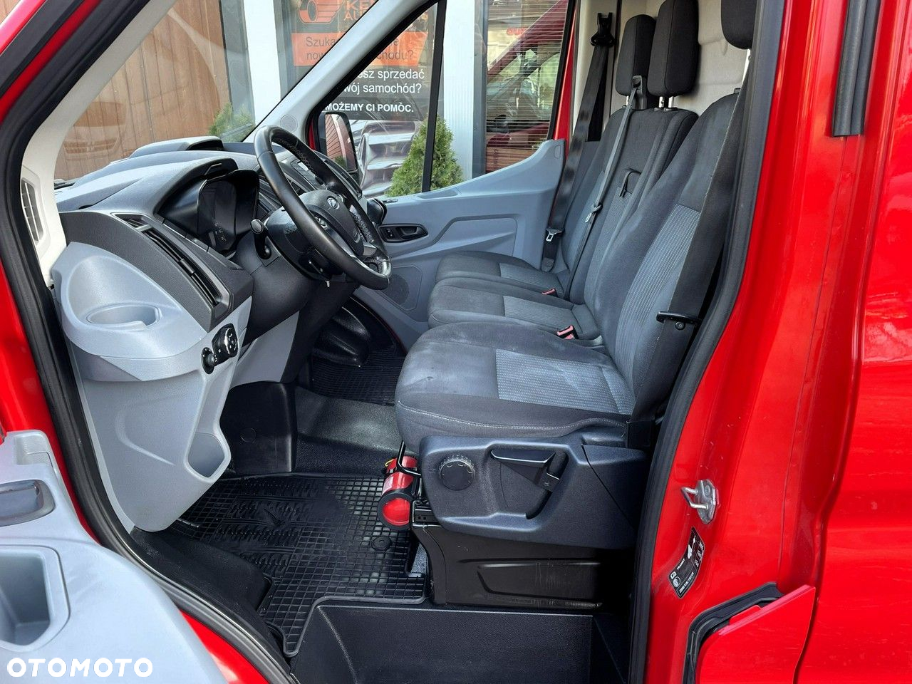 Ford Transit - 12