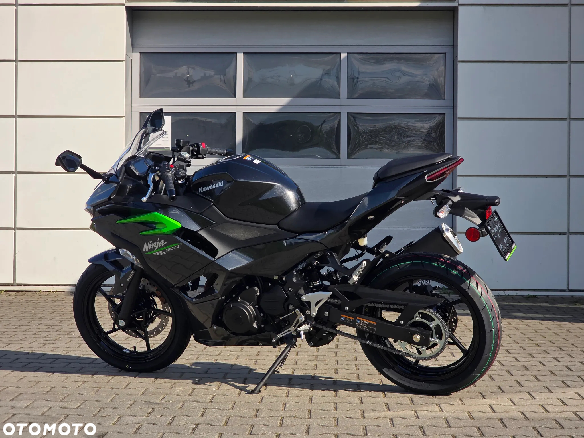 Kawasaki Ninja - 8