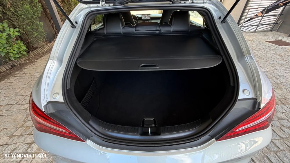 Mercedes-Benz CLA 180 d Shooting Brake Urban - 21