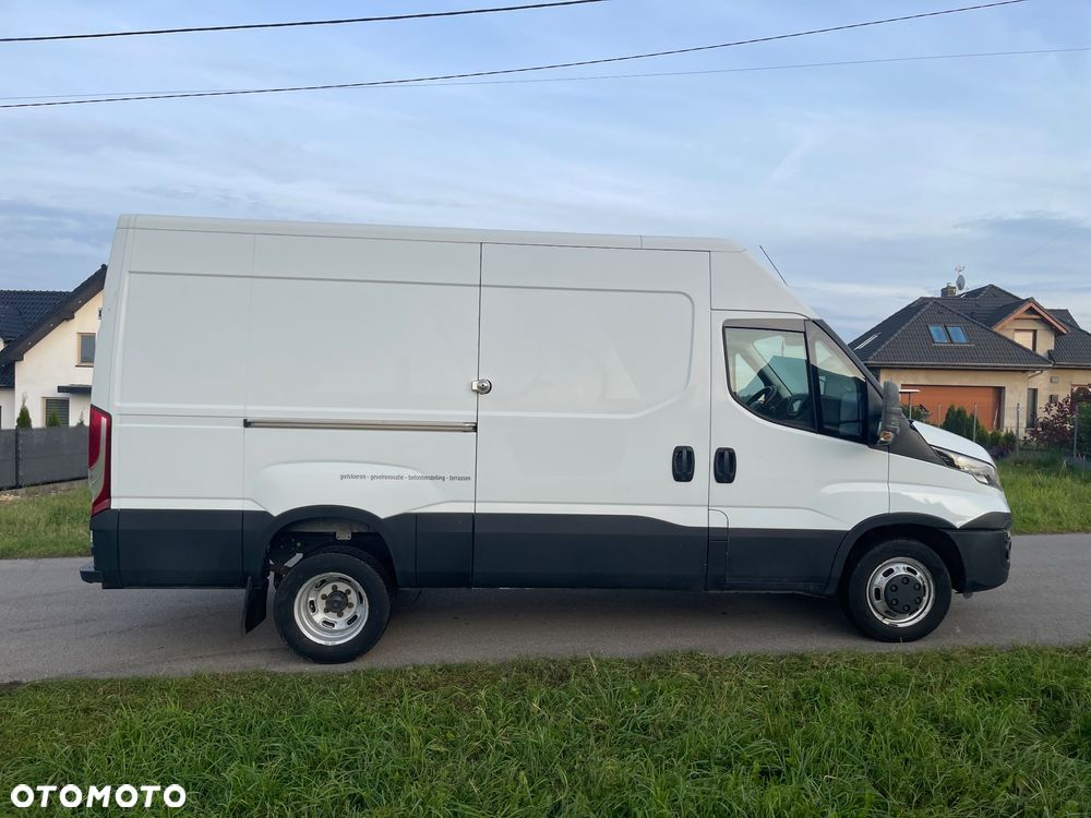 Iveco Daily - 10