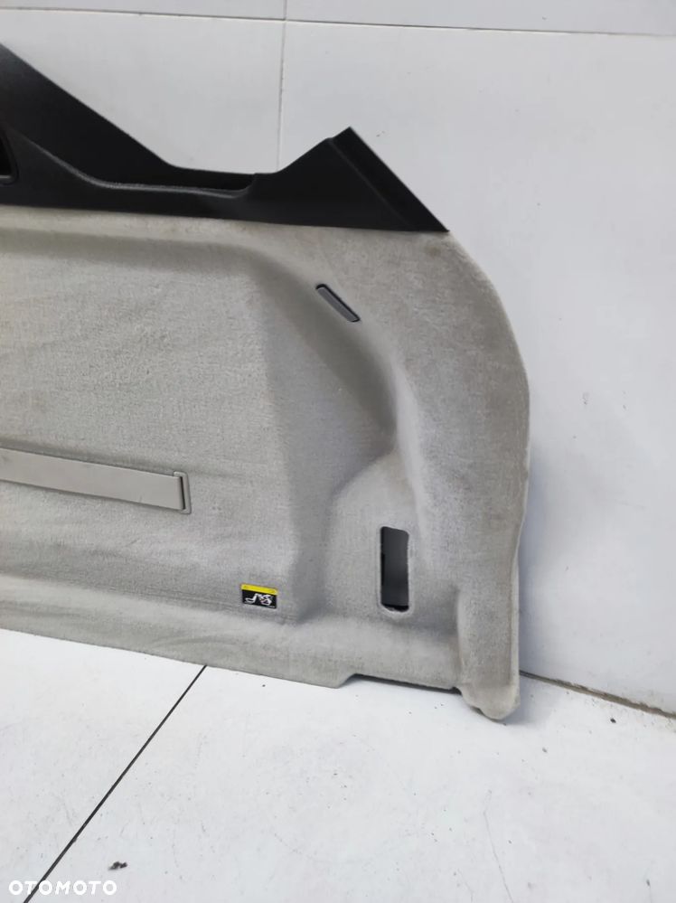 BOCZEK TAPICERKA BAGAŻNIKA PRAWY TYŁ VOLVO XC60 II 2 - 5