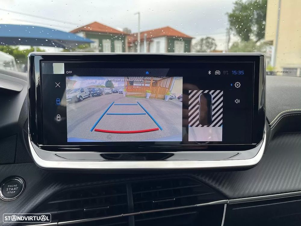 Peugeot e-2008 50 kWh GT - 18