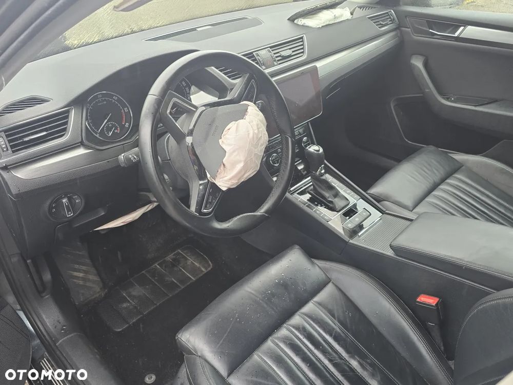 Skoda Superb 2.0 TDI DSG Style - 7