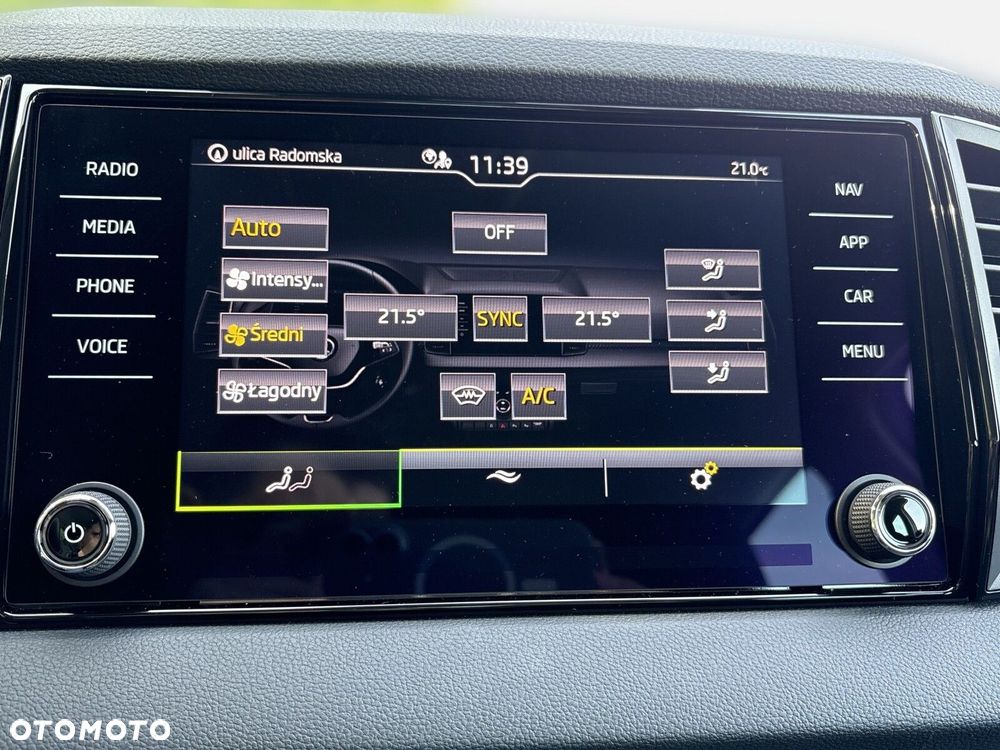 Skoda Karoq 1.5 TSI ACT Selection DSG - 32