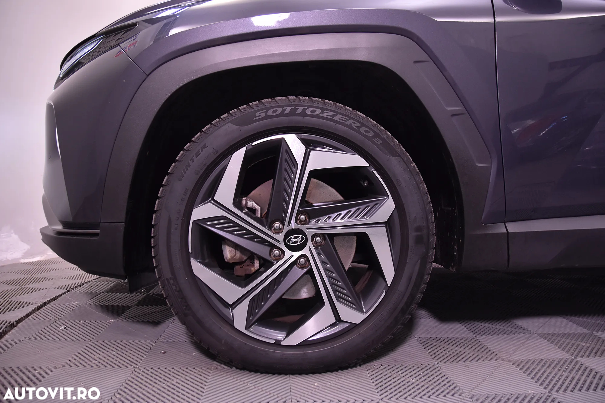 Hyundai Tucson - 13