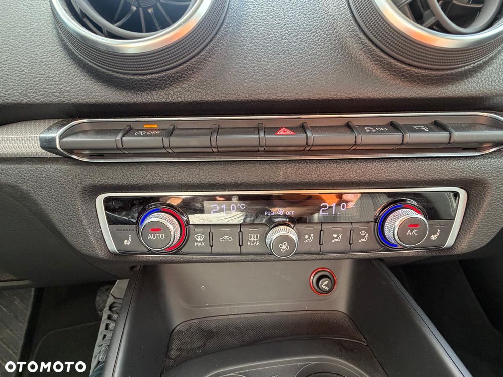 Audi A3 Sportback 1.6 TDI (clean diesel) S tronic Attraction - 14