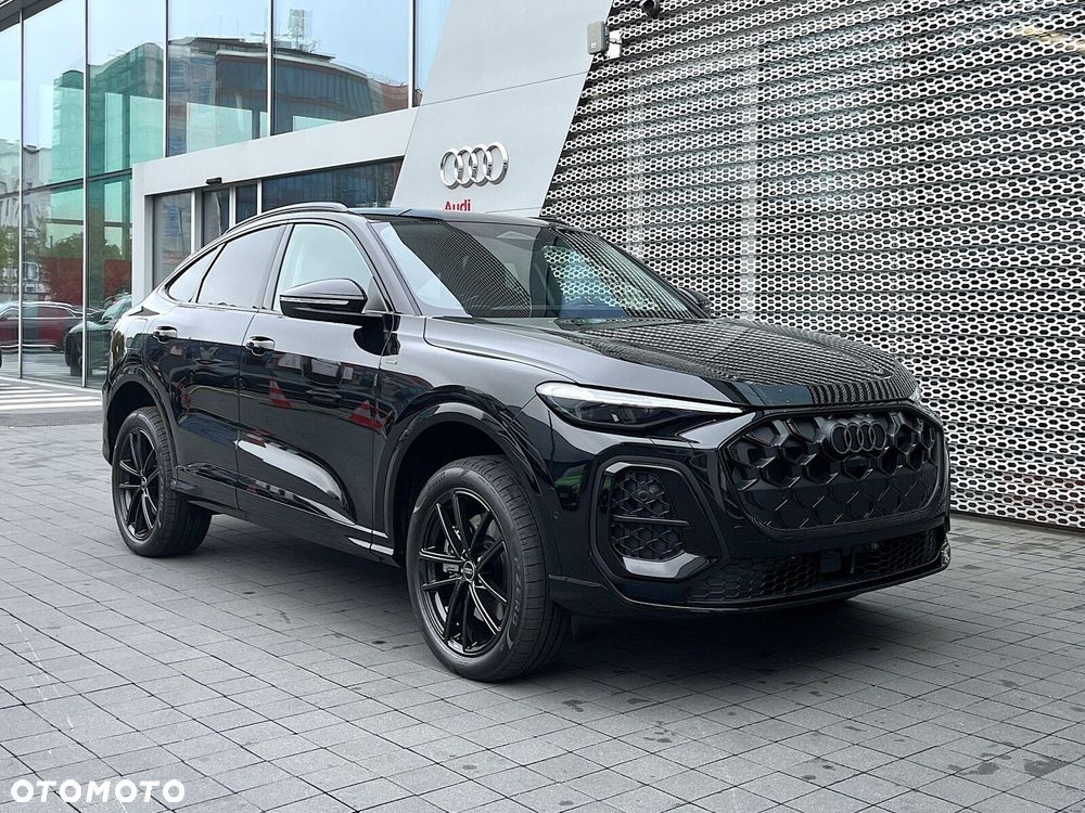 Audi Q5 Sportback - 3
