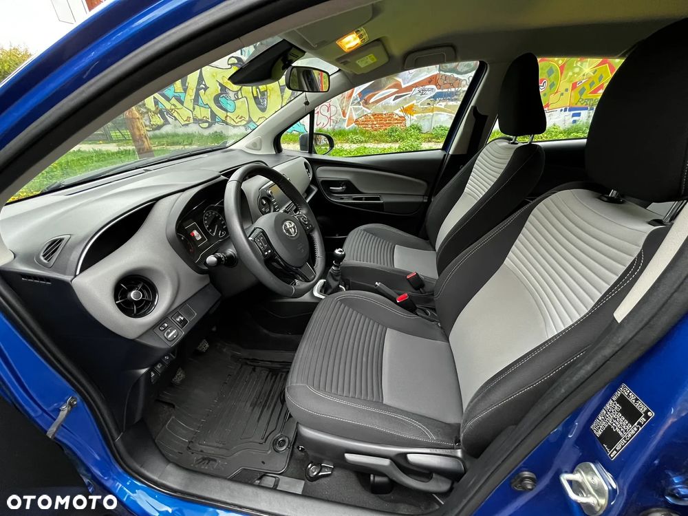 Toyota Yaris 1.5 Active - 29