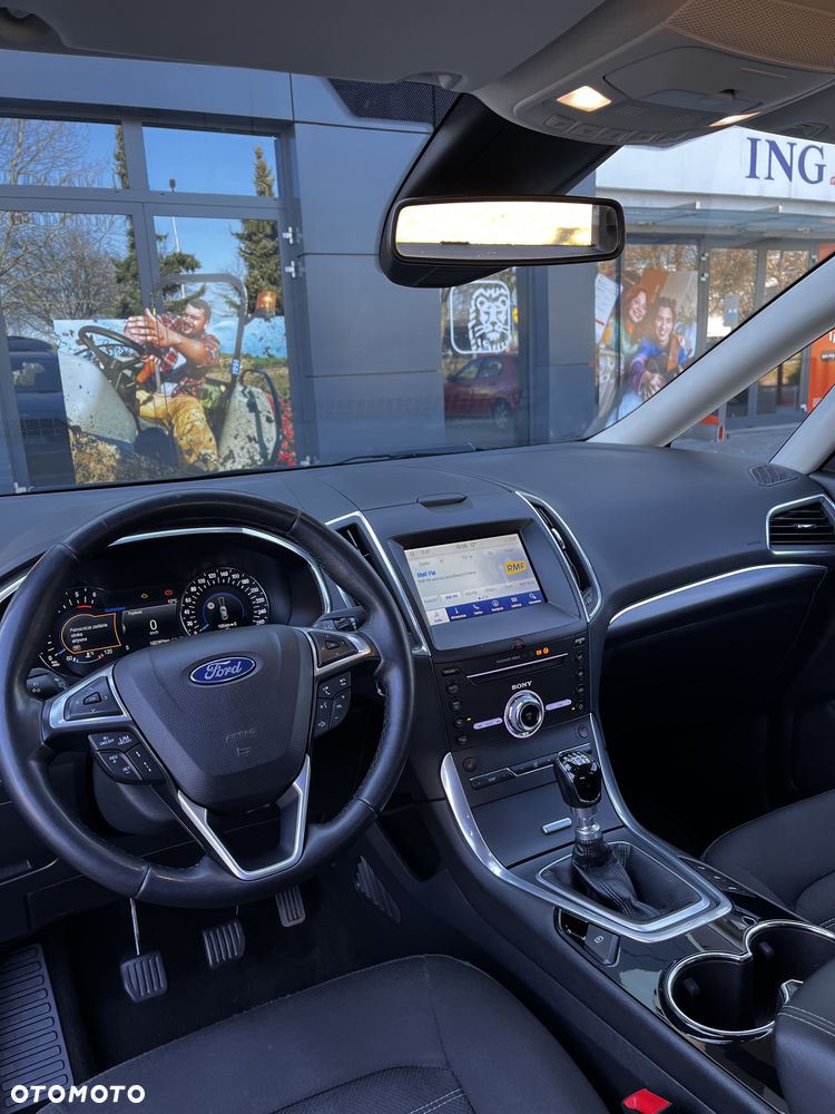 Ford Galaxy 2.0 EcoBlue Titanium - 23