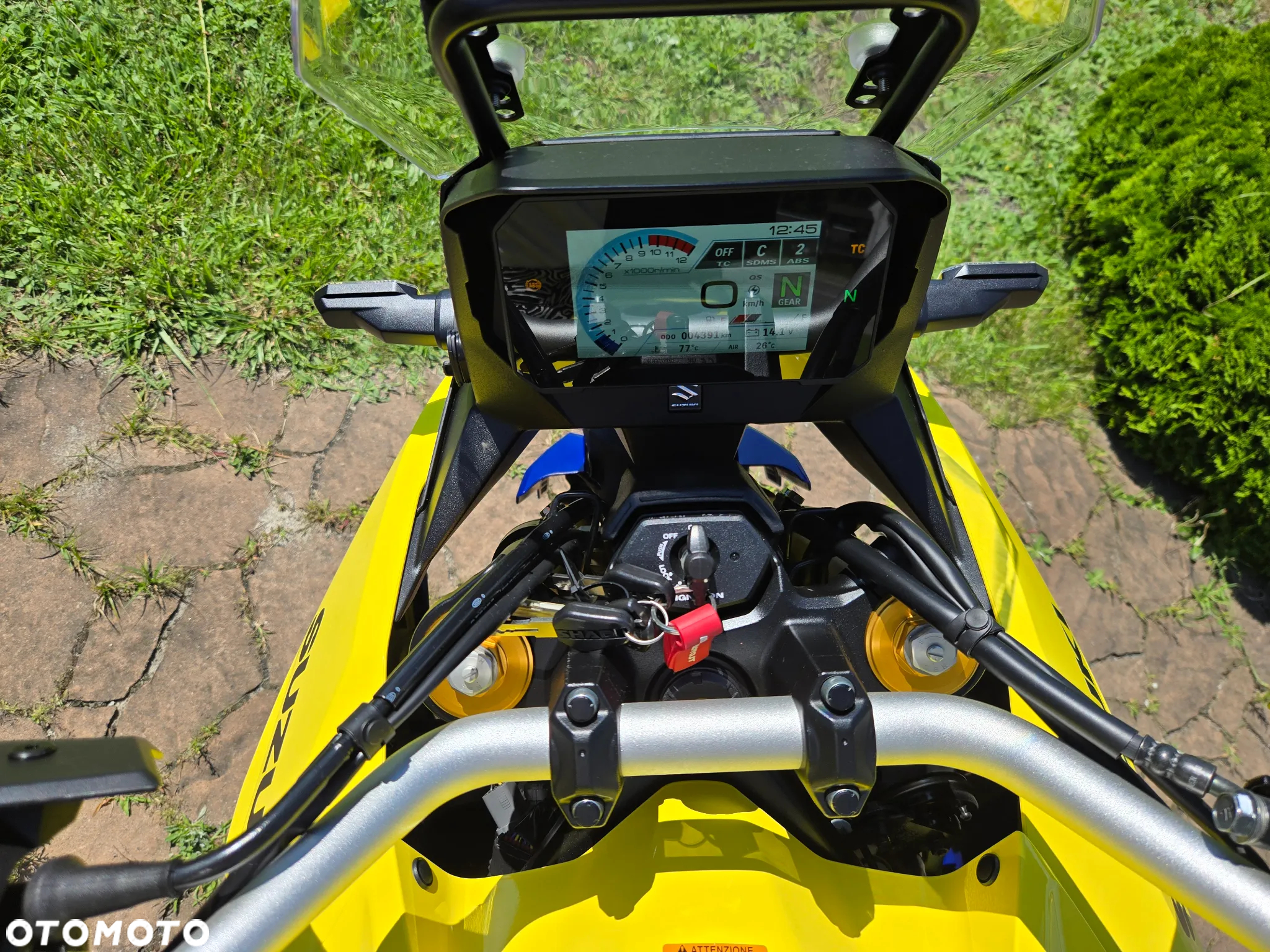 Suzuki V-STROM - 19