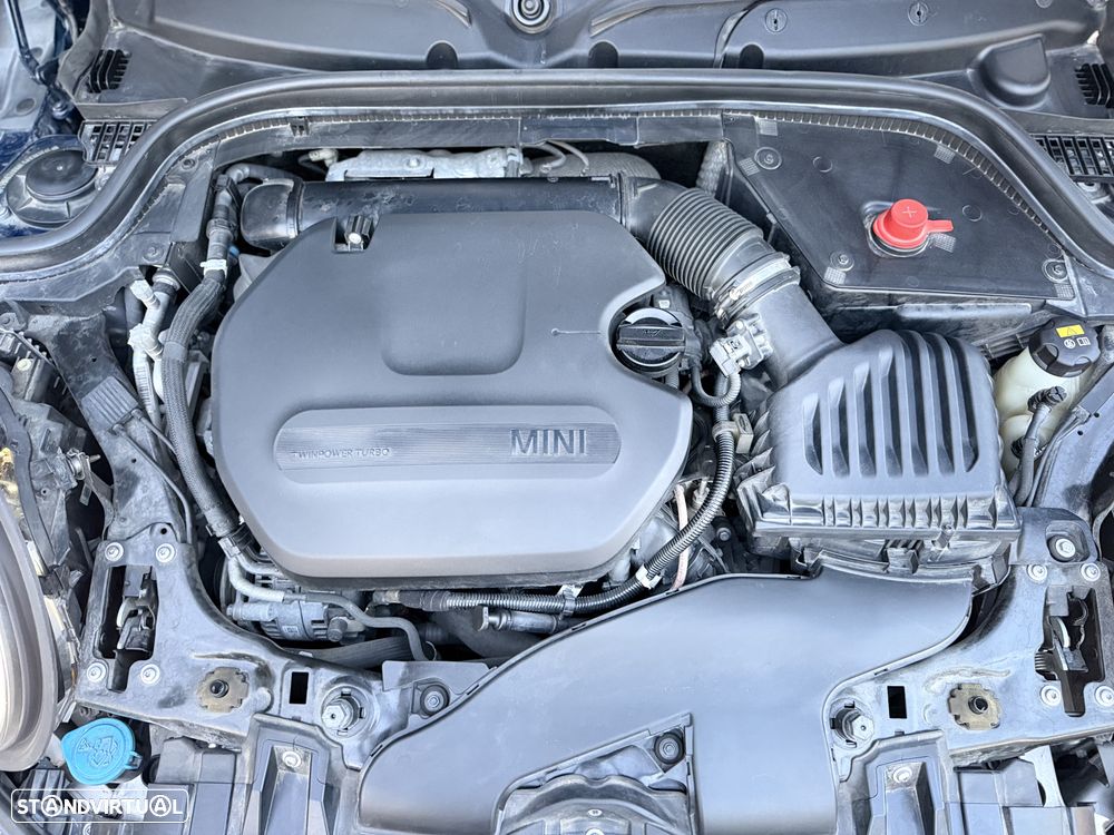 MINI 5 Portas Cooper SD Auto Desportiva - 53