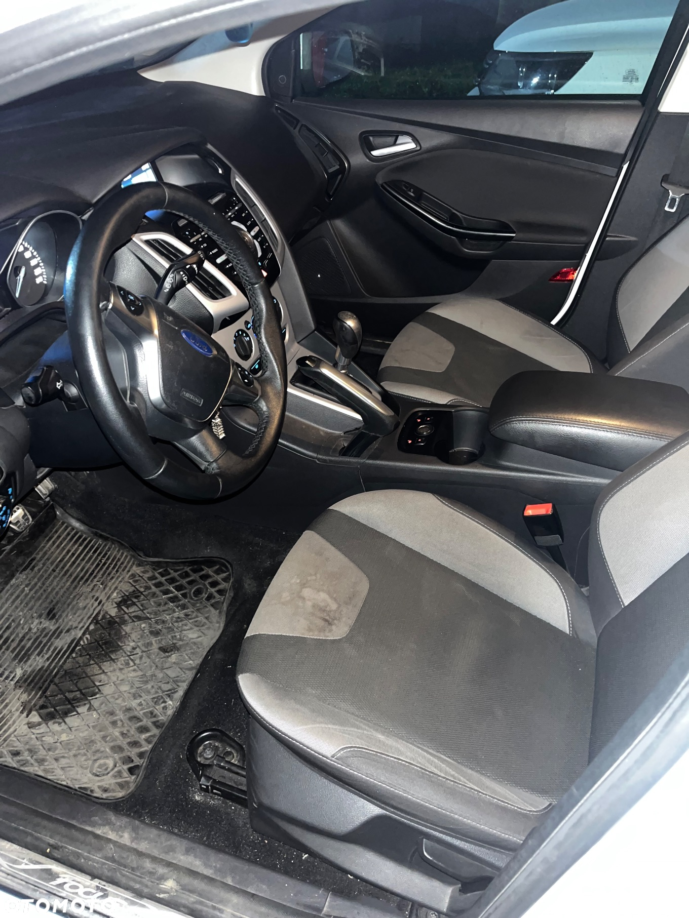 Ford Focus 1.0 EcoBoost Titanium - 6