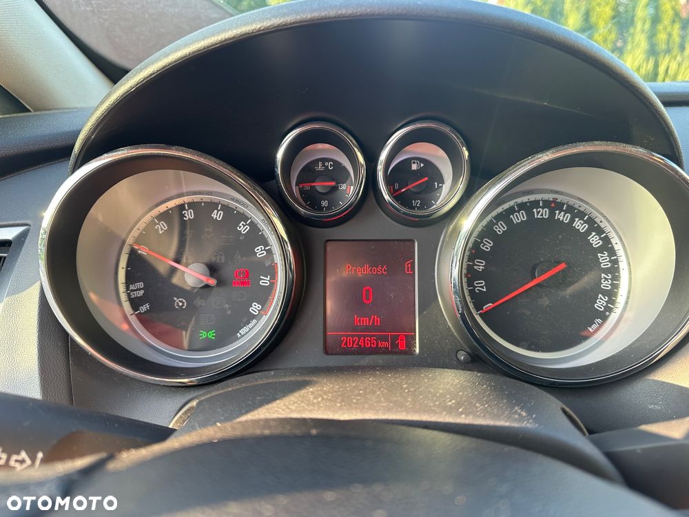 Opel Astra IV GTC 1.4 T Active - 12