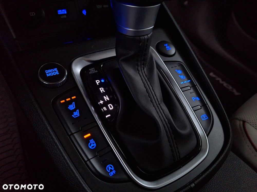 Hyundai Kona 1.6 T-GDI Premium 4WD DCT - 30