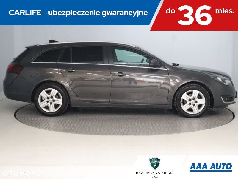Opel Insignia - 8