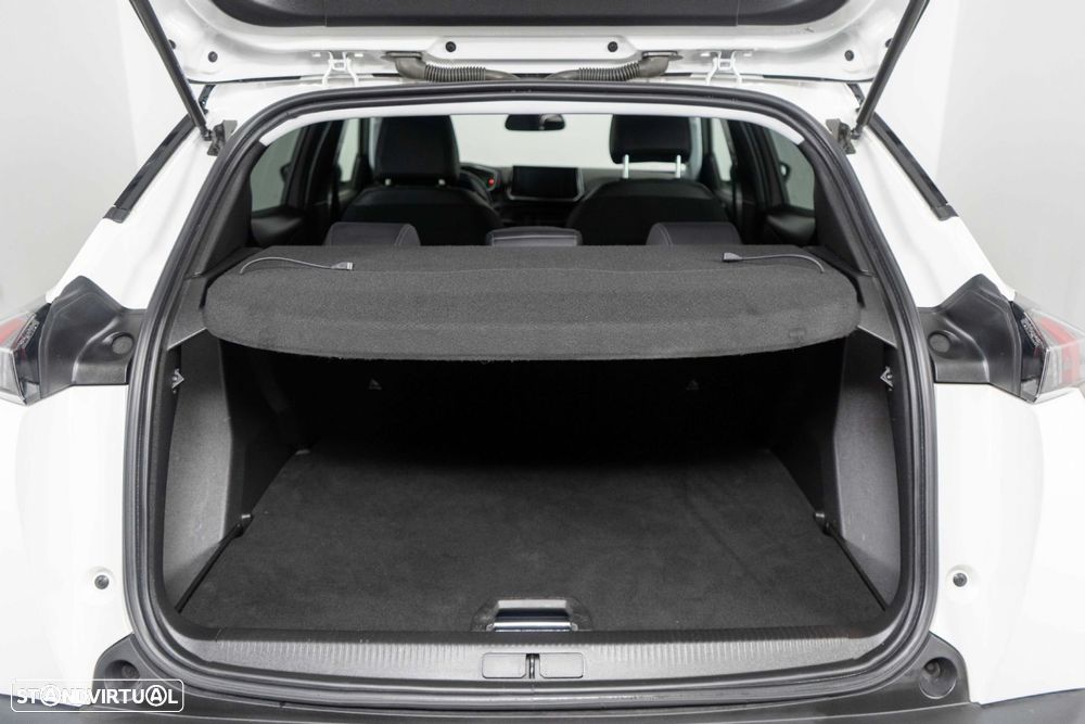 Peugeot e-2008 50 kWh Allure Pack - 11