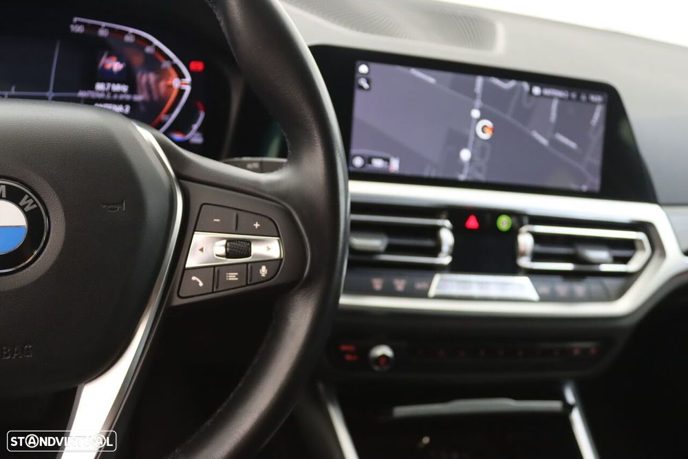 BMW 318 d Line Sport Auto - 12