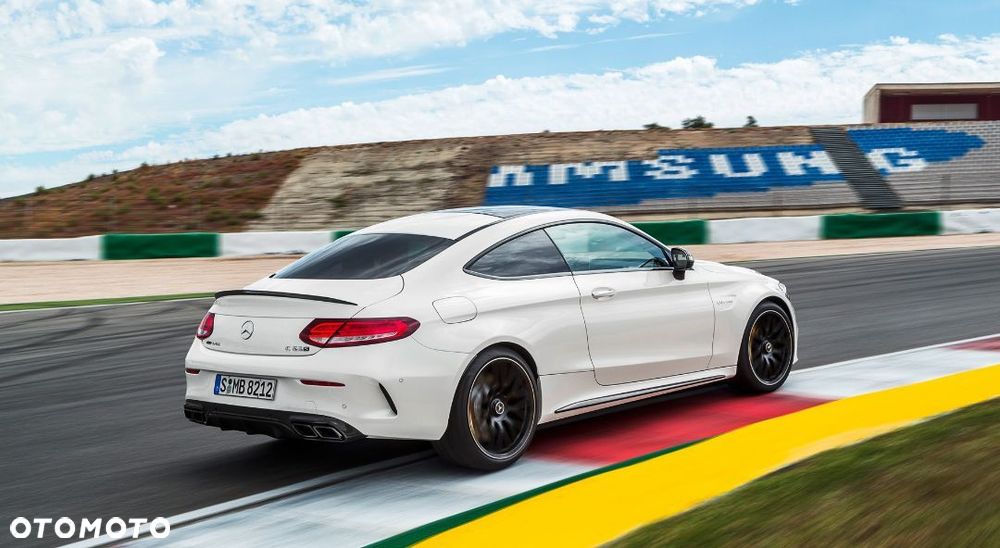 MERCEDES W205 COUPE WZÓR AMG SPOILER LOTKA NA KLAPĘ PODKŁAD