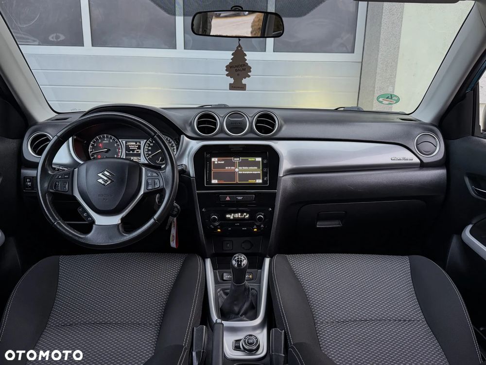 Suzuki Vitara 1.6 (4x4) Allgrip Comfort+ - 25