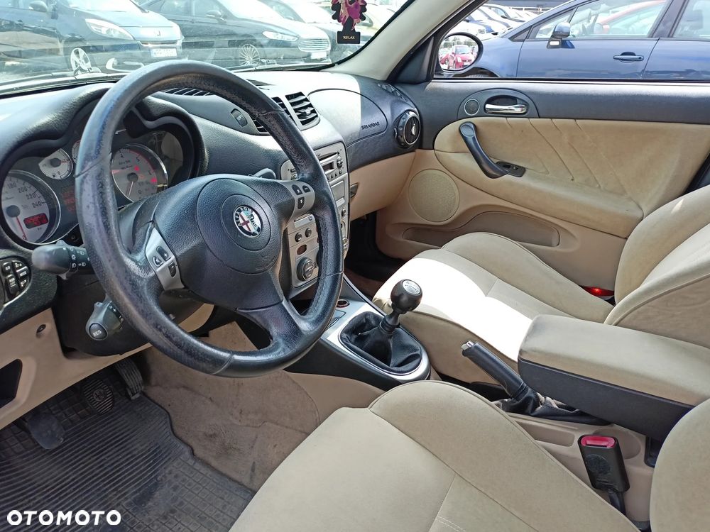 Alfa Romeo 147 - 7