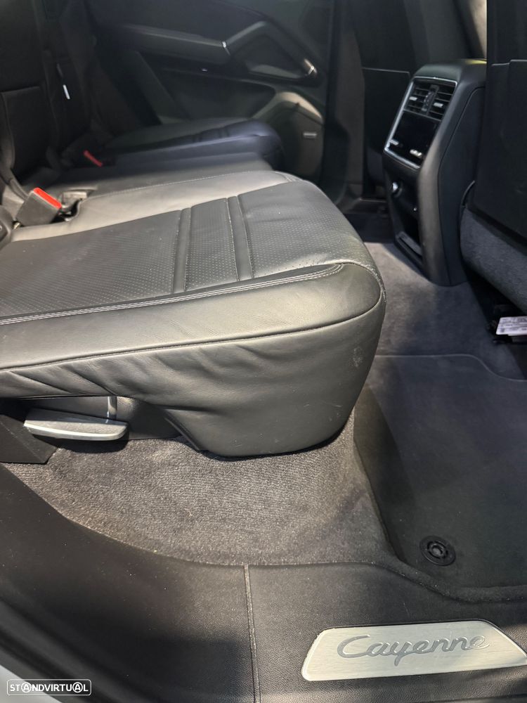 Porsche Cayenne S E-Hybrid - 15