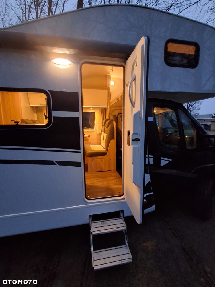 Sunlight A 70 Capron JAK NOWY 19 tys. km - 5