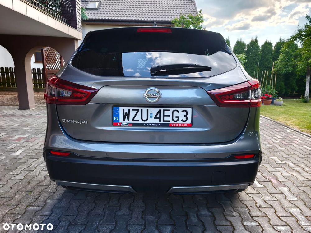 Nissan Qashqai 1.3 DIG-T N-Connecta DCT - 3