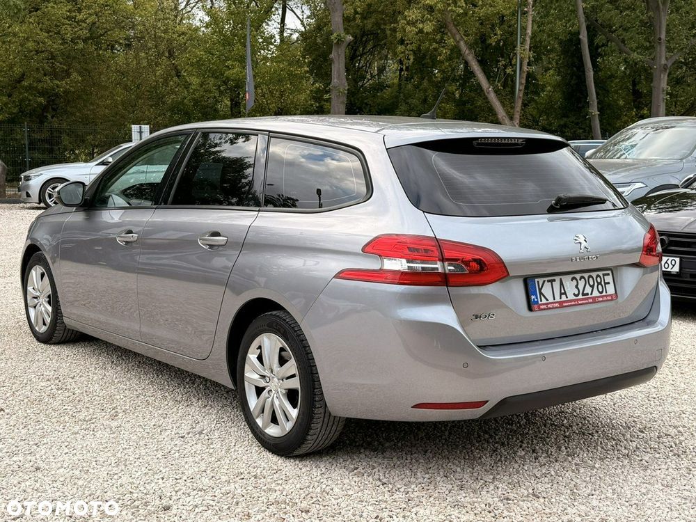 Peugeot 308 - 5