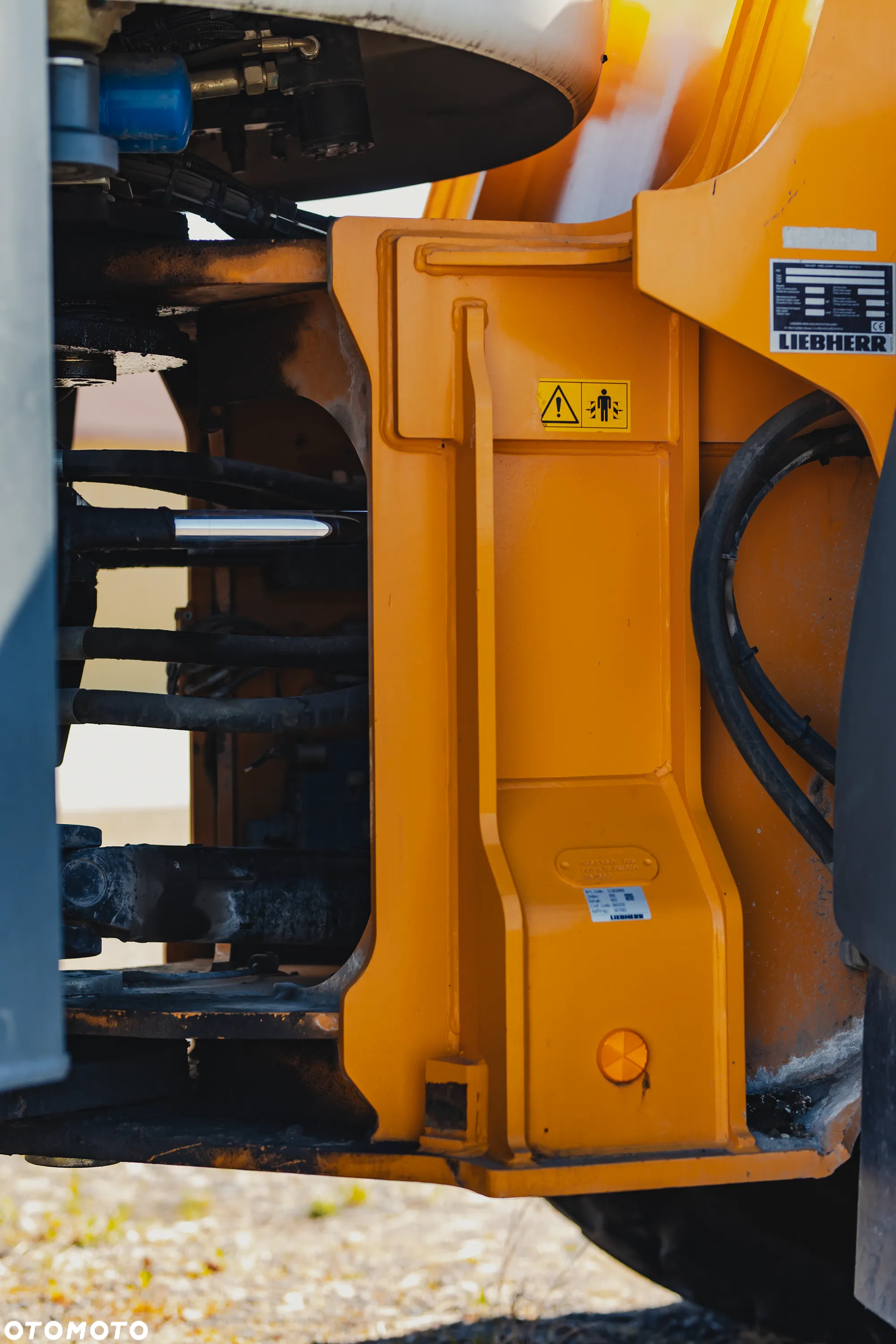 Liebherr L 566 X POWER - 13
