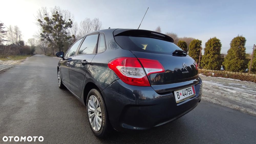 Citroën C4 HDi 90 Attraction - 28