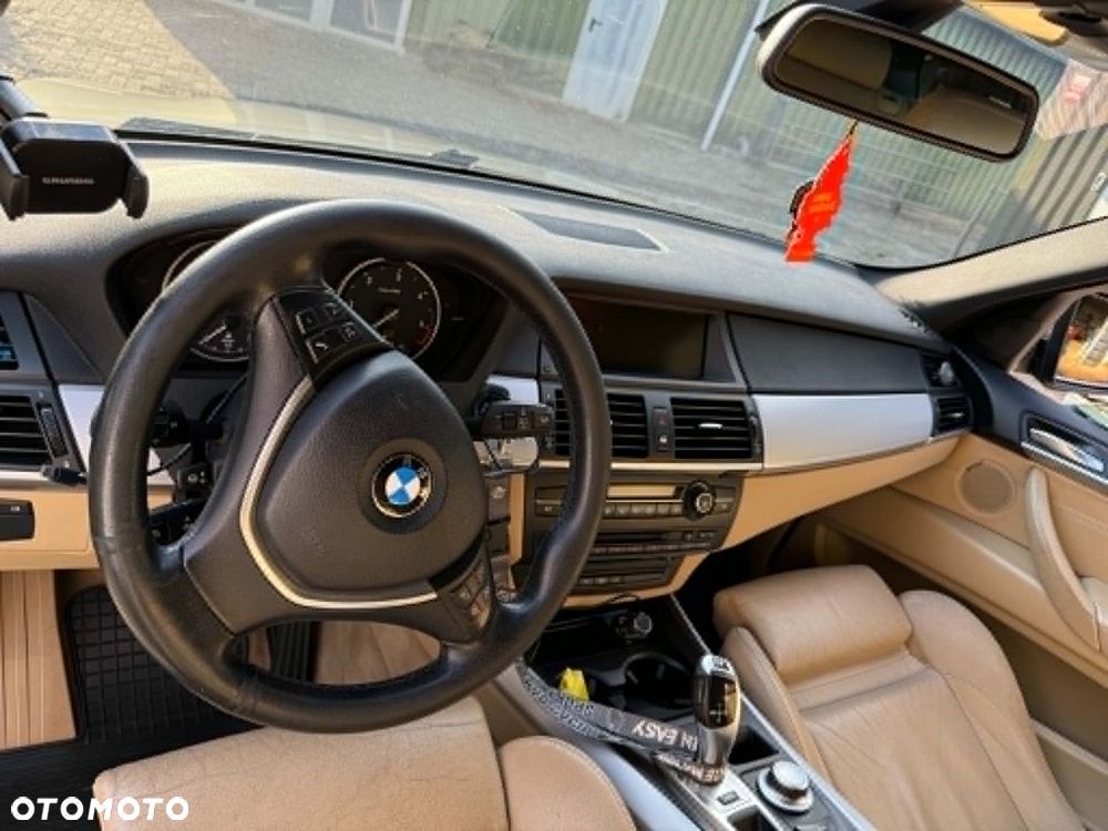 BMW X5 - 10