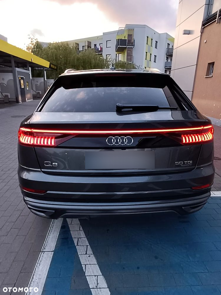 Audi Q8 - 31