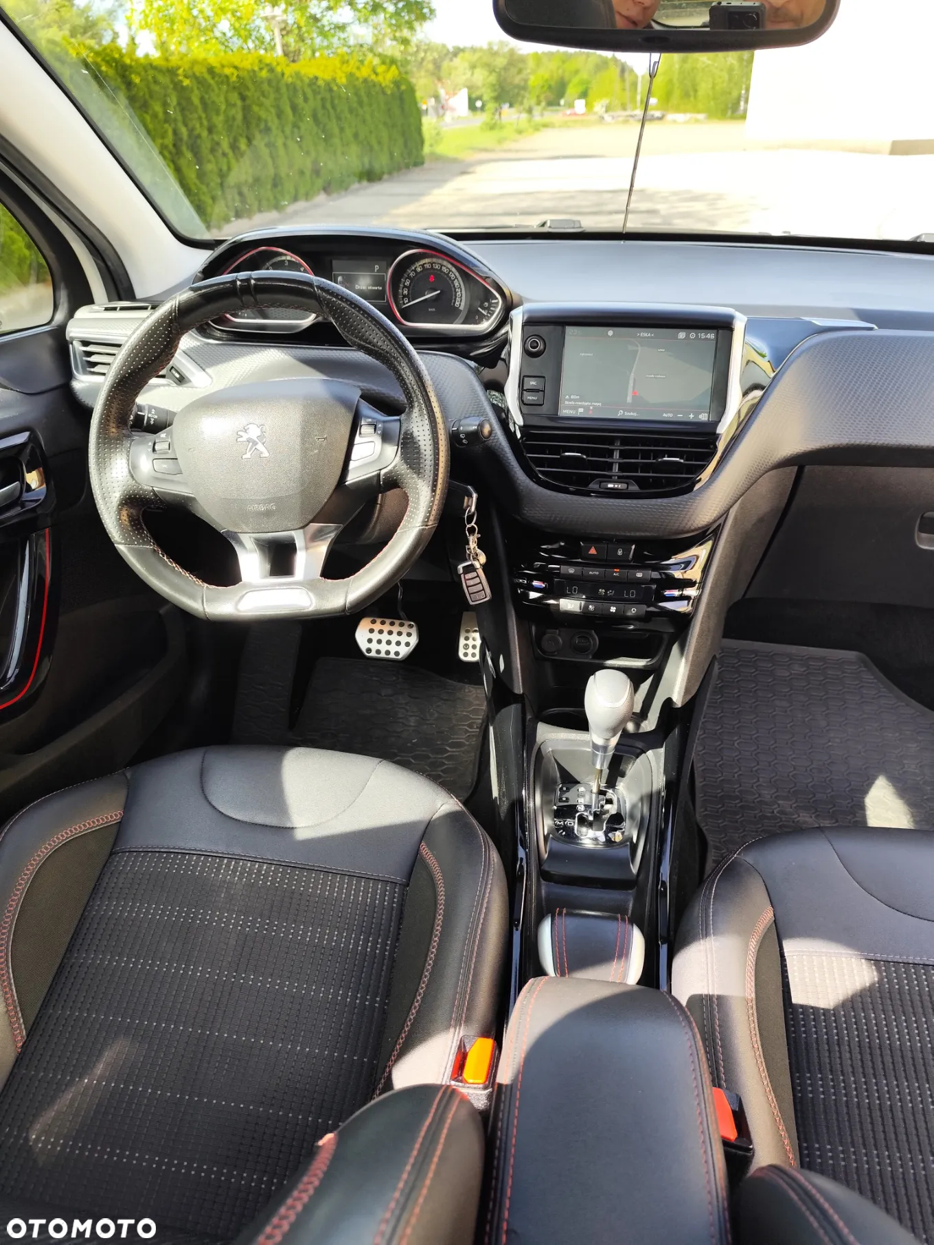 Peugeot 2008 - 6
