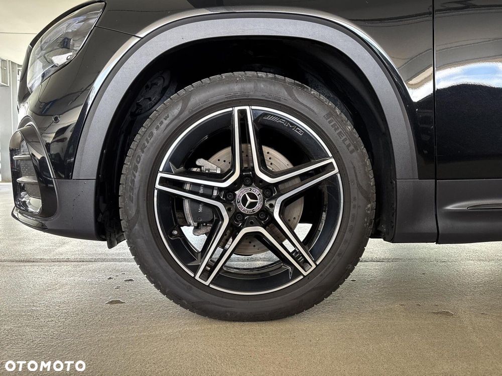 Mercedes-Benz GLB - 9