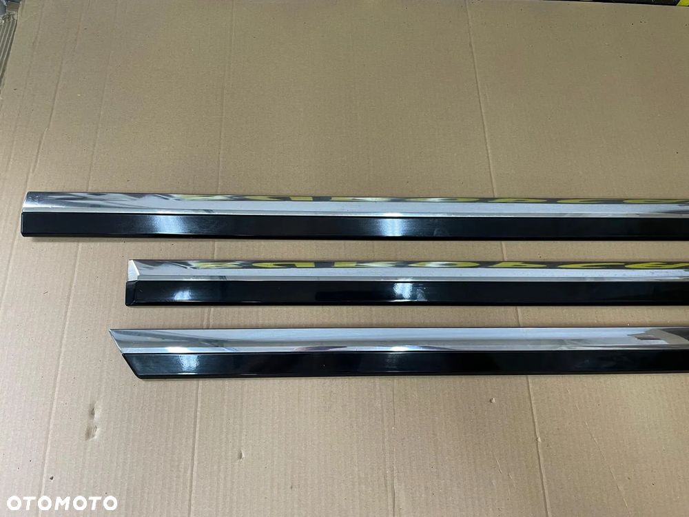 VW PHAETON LIFT 10-15 LISTWA DRZWI ŚRODKOWA CHROM KOLOR LC9X PRAWA - 2
