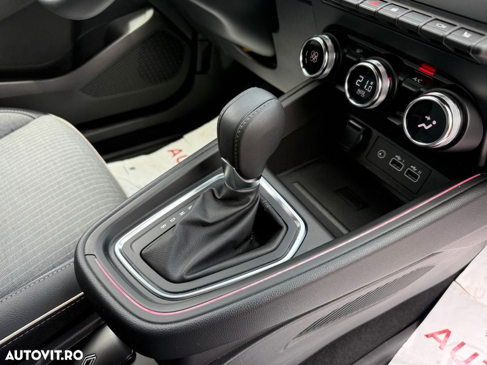 Renault Clio V E-Tech 145 Techno - 25