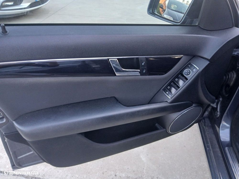 Mercedes-Benz C 200 CDi Elegance BlueEfficiency - 14