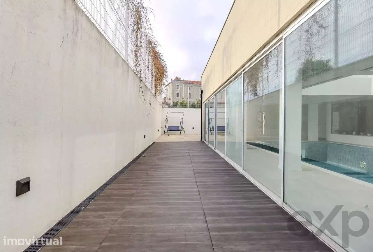 Propriedade exclusiva com duas moradias, piscina interior aquecida e a - Grande imagem: 4/60