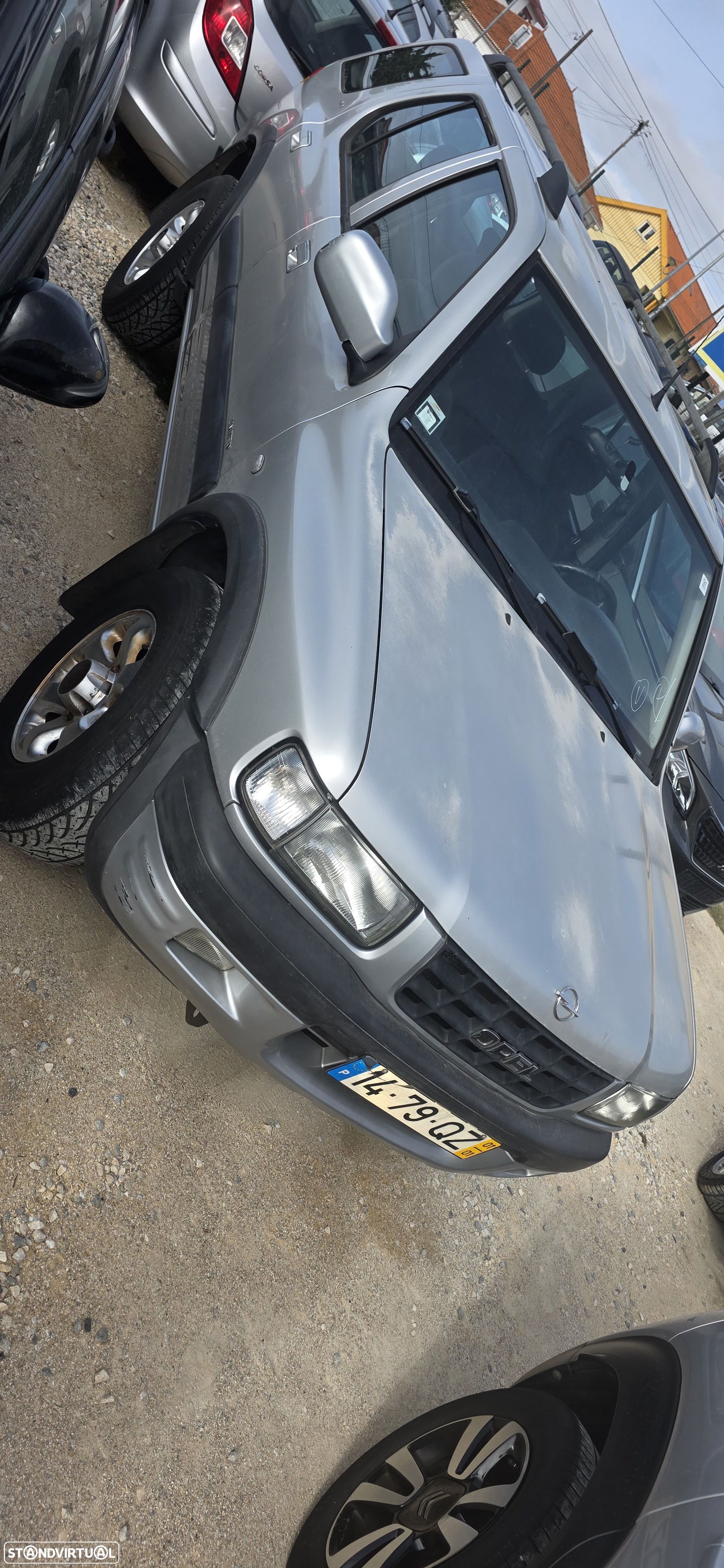 Opel Frontera 2.2 DTi - 1