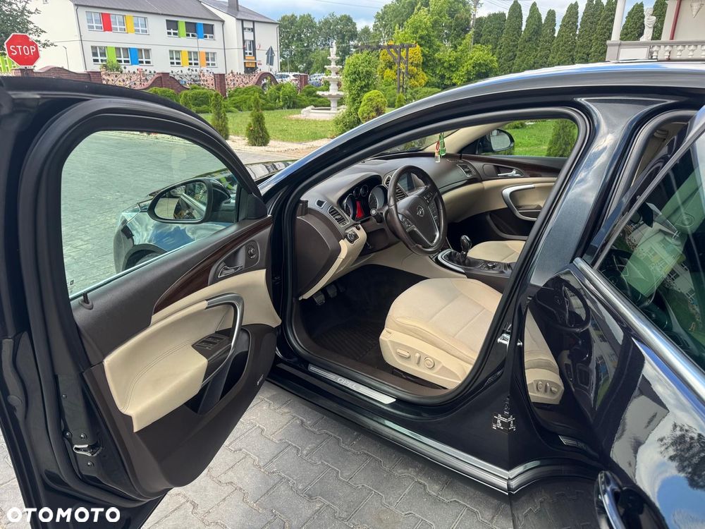 Opel Insignia 2.0 CDTI Cosmo ecoFLEX - 11