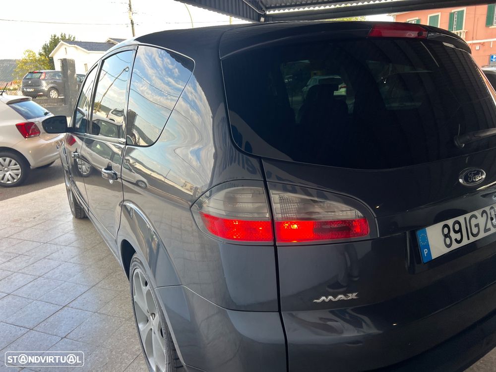 Ford S-Max 1.8 TDCi Titanium 7L - 7