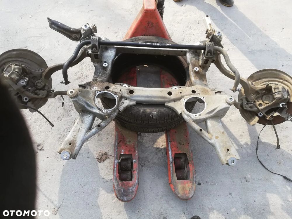 BMW 3 G20 G21 6883131 ława pod sanki wózek zawieszenie przód zwrotnica stabilizator SANKI 6883131