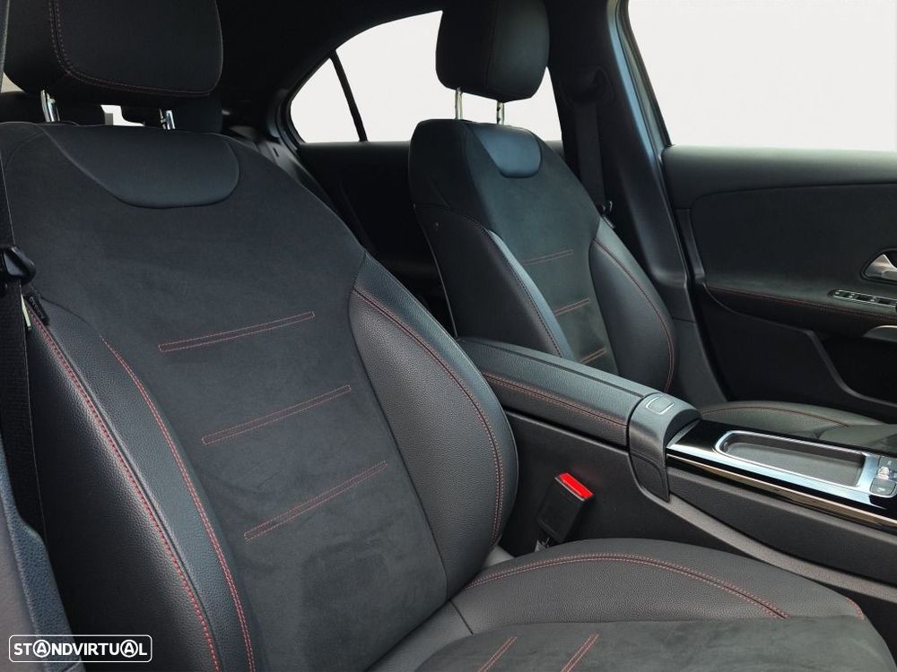 Mercedes-Benz A 250 — fotografia 13