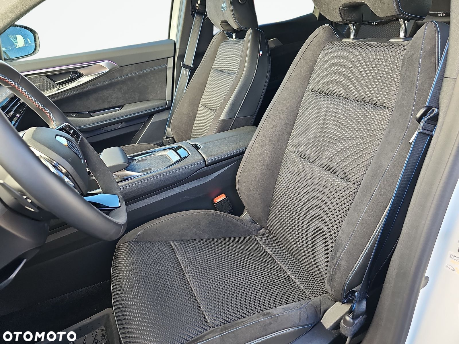 Renault Austral 1.2 E-Tech HEV Iconic esprit Alpine MMT - 11