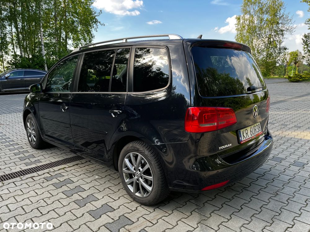 Volkswagen Touran 1.6 TDI DPF BlueMot Comfortline - 8