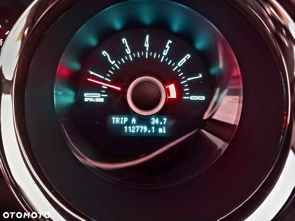 Ford Mustang 3.7 V6 Premium - 28